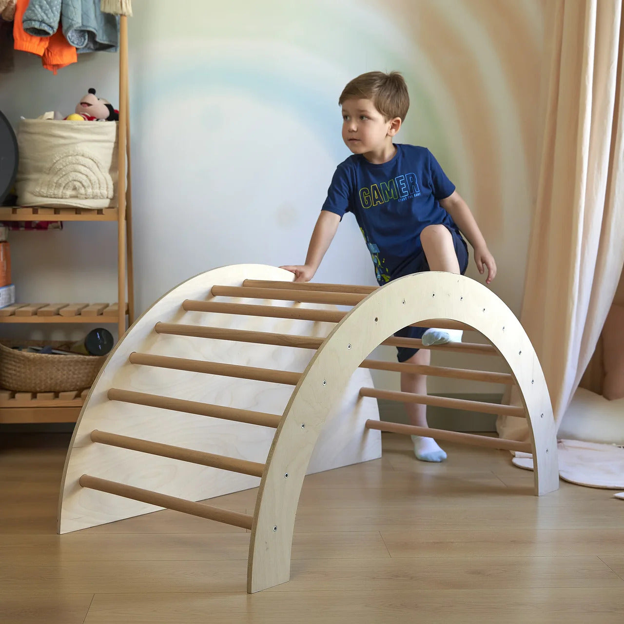 Taxta Uşaq Körpüsü 6-sı, 1-də