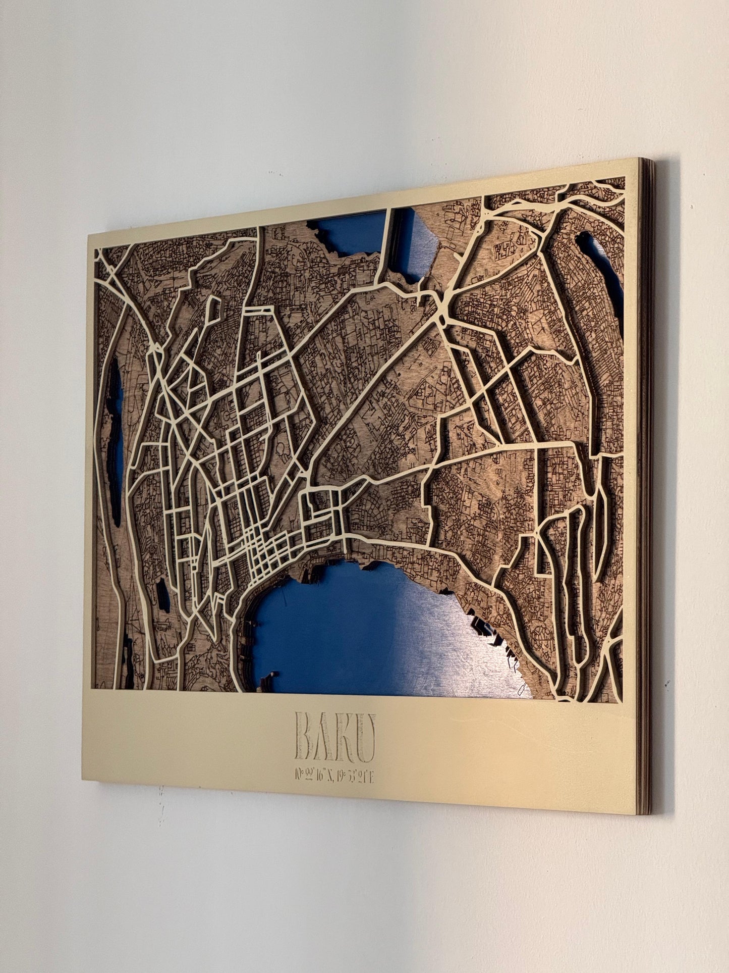 Bakı Silueti — Taxtadan hazırlanmış 3D şəhər xəritəsi